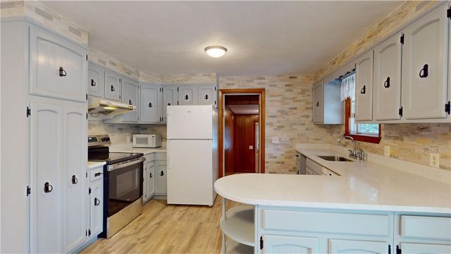52 Atlantic Avenue, West Warwick, RI 02893