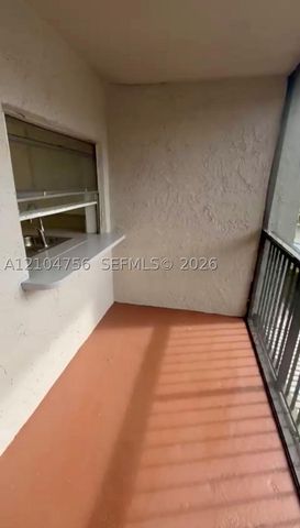 4431 Treehouse Ln H28, Tamarac, FL 33319
