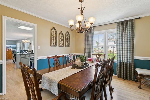 413 Joseph Topping DR, Poquoson, VA 23662