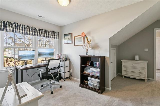 413 Joseph Topping DR, Poquoson, VA 23662