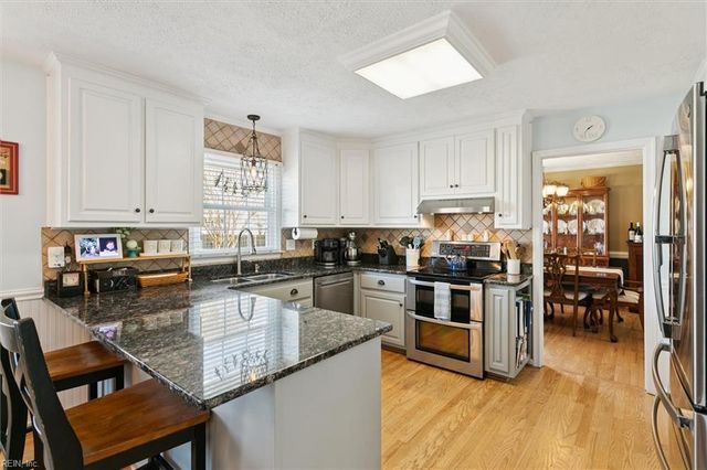 413 Joseph Topping DR, Poquoson, VA 23662