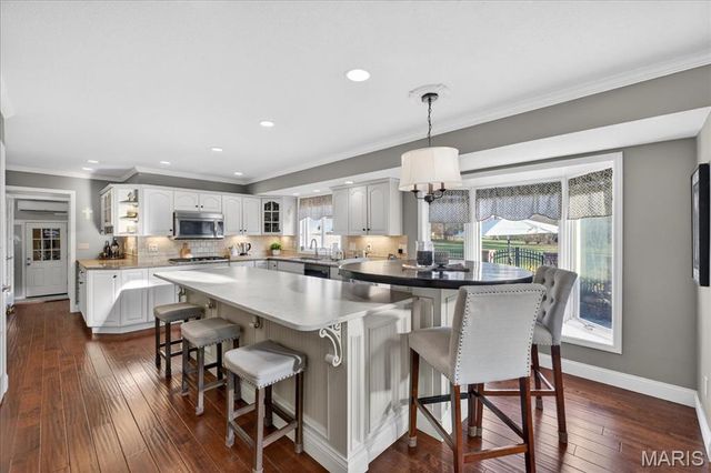 260 Pennington Lane, Clarkson Valley, MO 63005