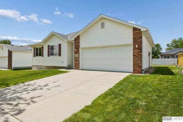 7031 N 16th Street, Lincoln, NE 68521