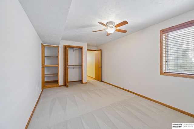 7031 N 16th Street, Lincoln, NE 68521