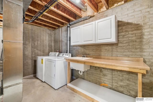 7031 N 16th Street, Lincoln, NE 68521