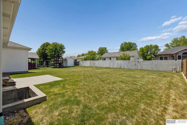 7031 N 16th Street, Lincoln, NE 68521