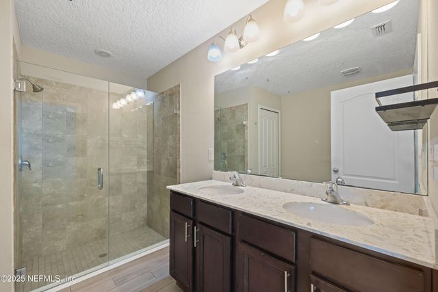 11620 LAKE CHUBB Drive, Jacksonville, FL 32226