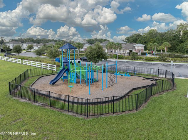 11620 LAKE CHUBB Drive, Jacksonville, FL 32226
