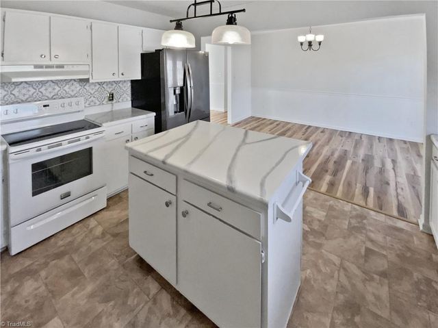 147 Dove Meadows Drive, Archdale, NC 27263