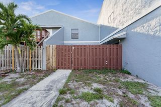 4 Crossings Circle D, Boynton Beach, FL 33435