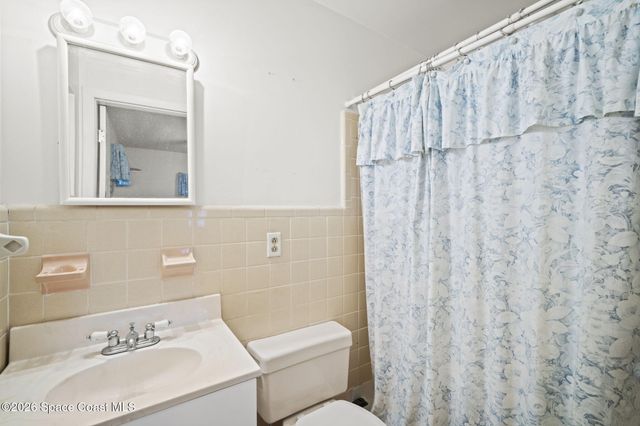 185 Moore Avenue, Merritt Island, FL 32952