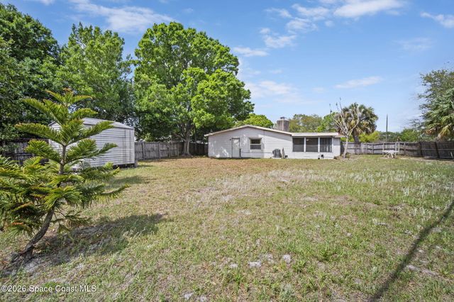 185 Moore Avenue, Merritt Island, FL 32952