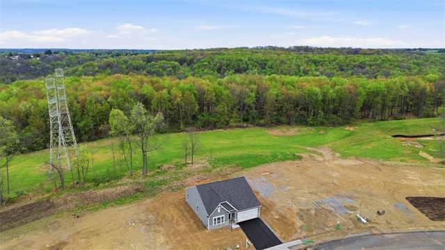 121 July Drive, City Of But Sw, PA 16002