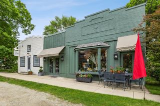 14913 Lakeside Road, Lakeside, MI 49116