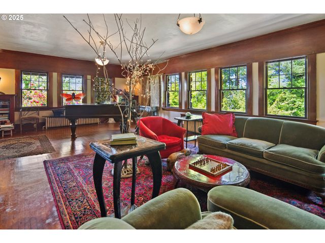 91755 LEWIS AND CLARK Rd, Astoria, OR 97103