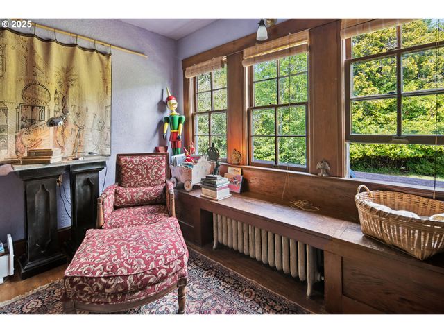 91755 LEWIS AND CLARK Rd, Astoria, OR 97103