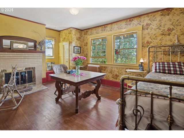 91755 LEWIS AND CLARK Rd, Astoria, OR 97103