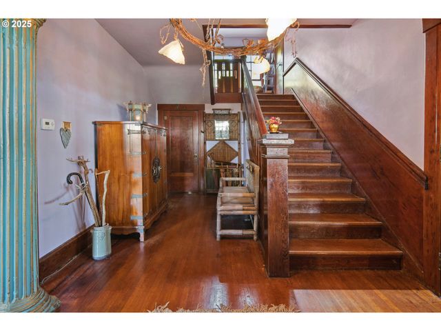 91755 LEWIS AND CLARK Rd, Astoria, OR 97103