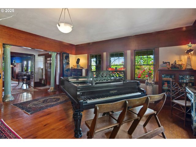 91755 LEWIS AND CLARK Rd, Astoria, OR 97103