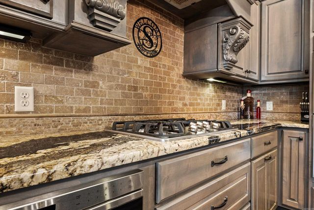 5823 Gregory Road, Benton, AR 72019