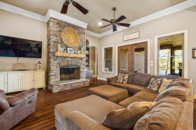 5823 Gregory Road, Benton, AR 72019