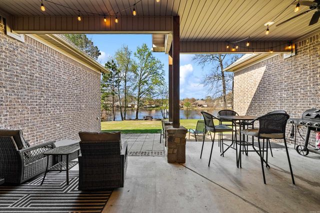 5823 Gregory Road, Benton, AR 72019