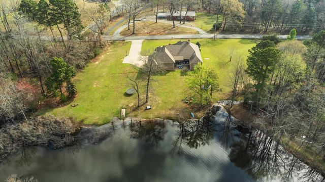 5823 Gregory Road, Benton, AR 72019