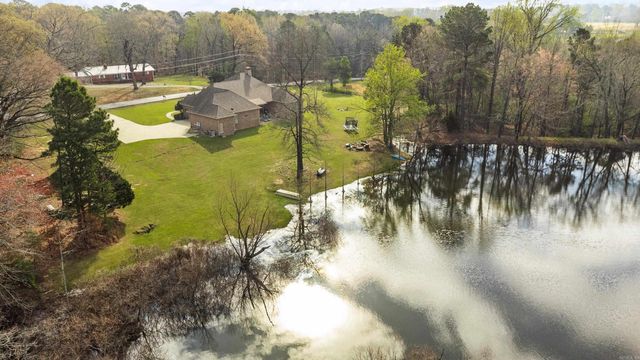 5823 Gregory Road, Benton, AR 72019