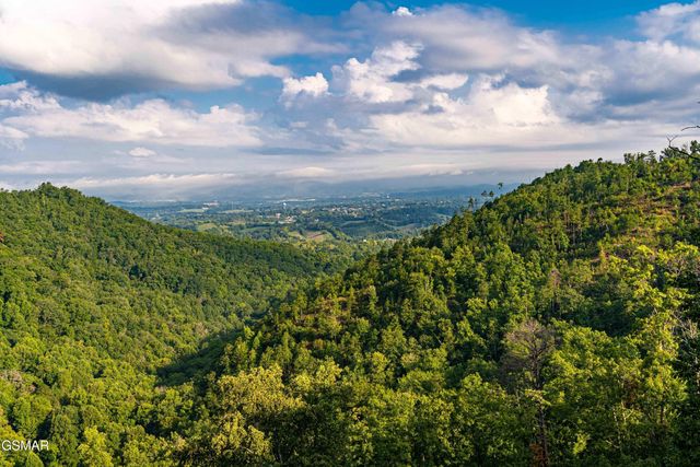 1854 Billard Way, Sevierville, TN 37876