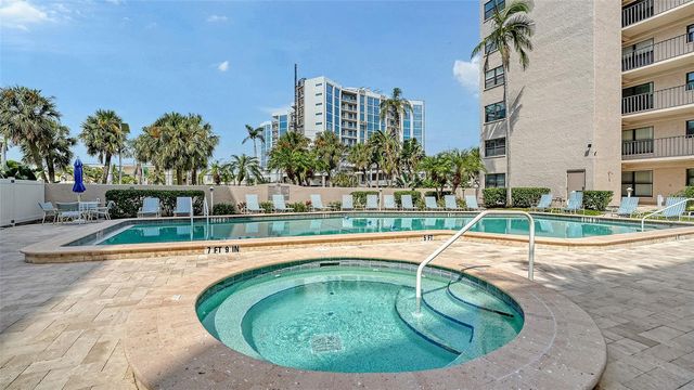 1001 BENJAMIN FRANKLIN DRIVE 110, Sarasota, FL 34236