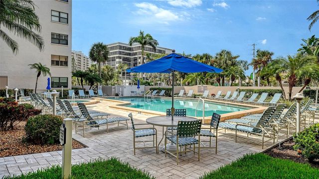 1001 BENJAMIN FRANKLIN DRIVE 110, Sarasota, FL 34236