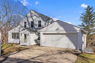 362 1/2 River Bluff Road, Elgin, IL 60120