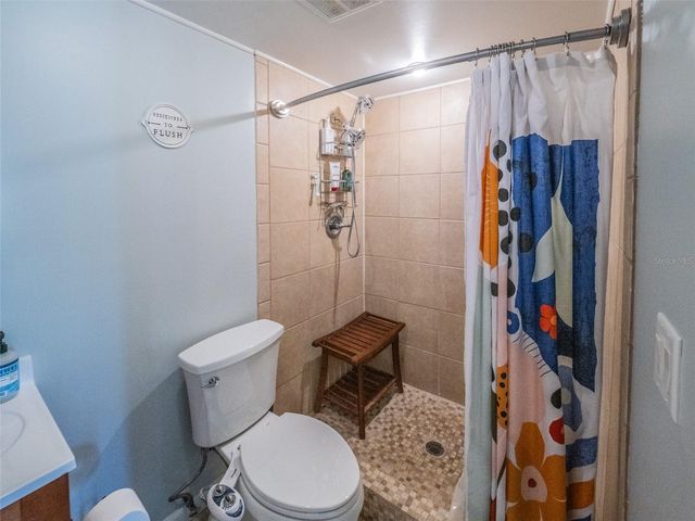 1051 S HIGHLAND STREET 7E, Mount Dora, FL 32757