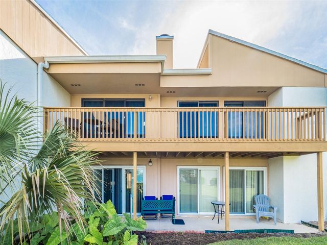 1051 S HIGHLAND STREET 7E, Mount Dora, FL 32757