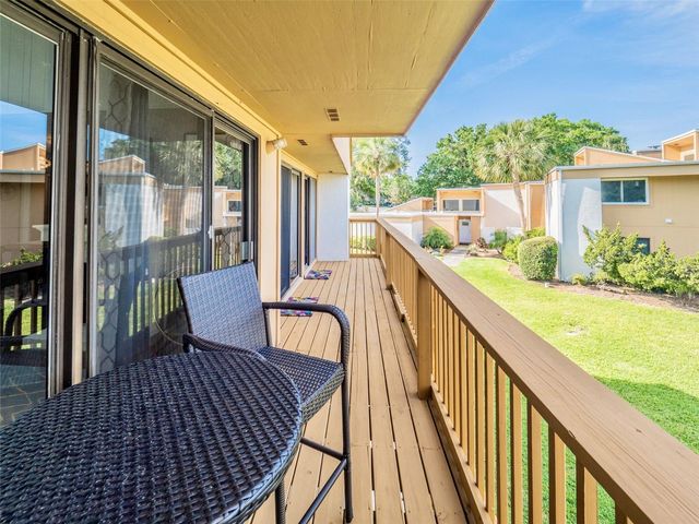 1051 S HIGHLAND STREET 7E, Mount Dora, FL 32757