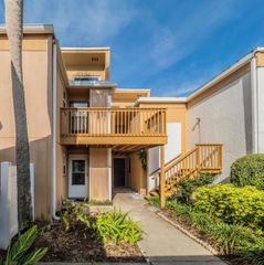 1051 S HIGHLAND STREET 7E, Mount Dora, FL 32757