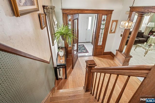 30 Lincoln Avenue, Totowa, NJ 07512