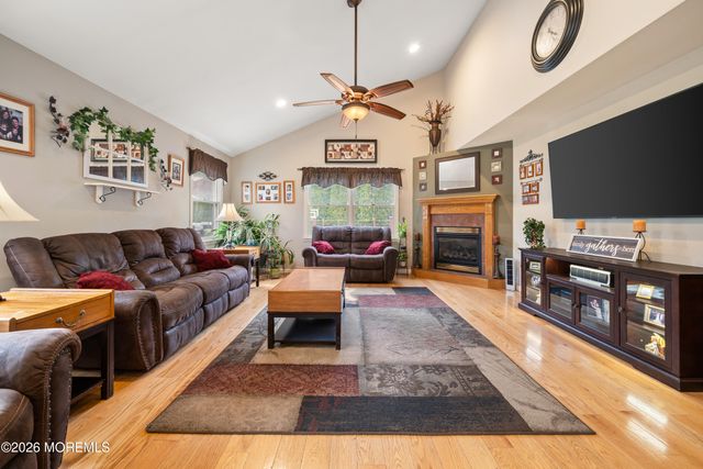 1775 Calico Lane, Toms River, NJ 08753