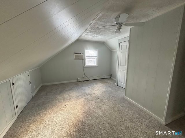 34 Seaver Circle, Bridgeport, CT 06606