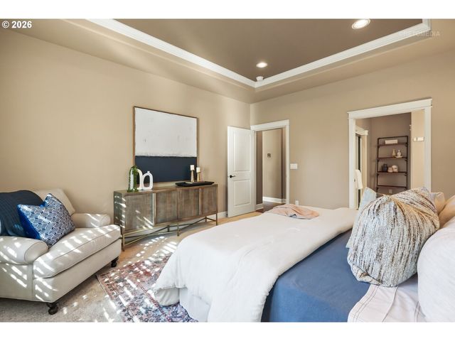 9904 Nw WAYNE Ln, Portland, OR 97229