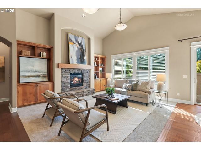 9904 Nw WAYNE Ln, Portland, OR 97229