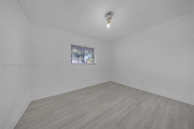 1320 NW 72nd Avenue, Plantation, FL 33313