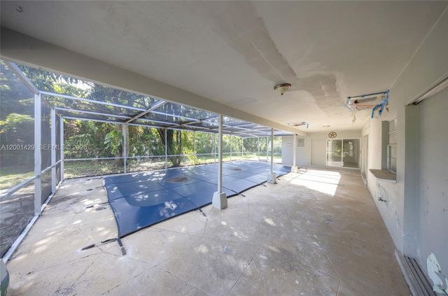 1320 NW 72nd Avenue, Plantation, FL 33313
