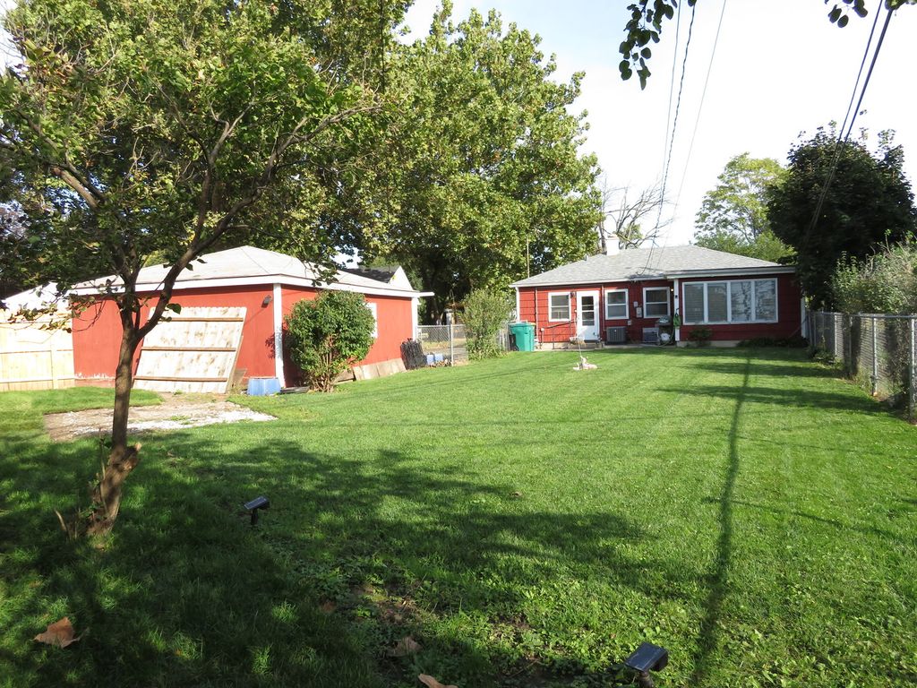 1304 Schriber Avenue, Joliet, IL 60435 — photo 3