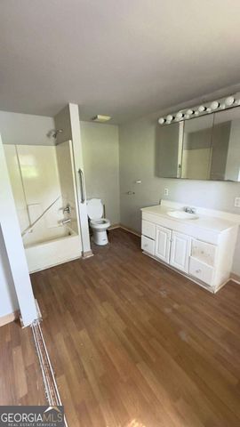 3715 American Boulevard, Macon, GA 31204
