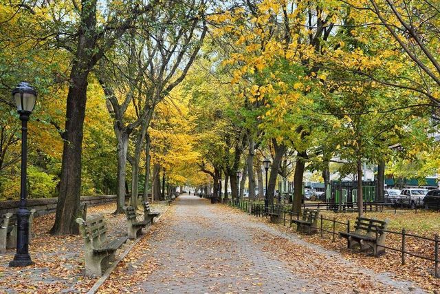 180 W 93rd St Apt 6G, New York City, NY 10025