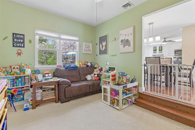 59 Gaymore Road, Port Jefferson Station, NY 11776