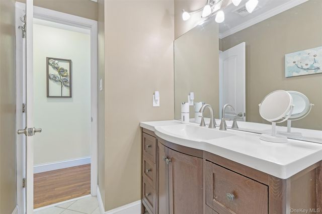 59 Gaymore Road, Port Jefferson Station, NY 11776