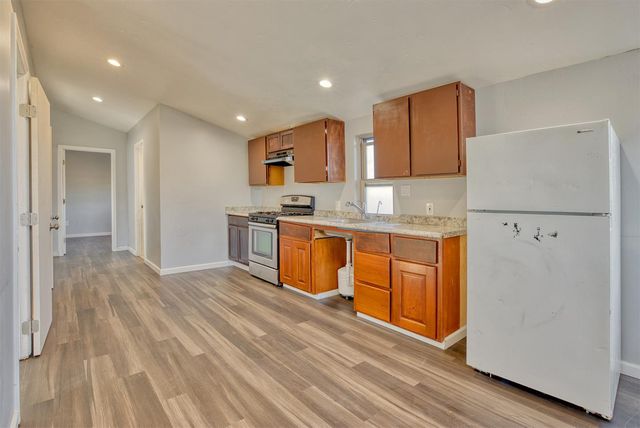 138 San Miguel Canyon Road, Royal Oaks, CA 95076