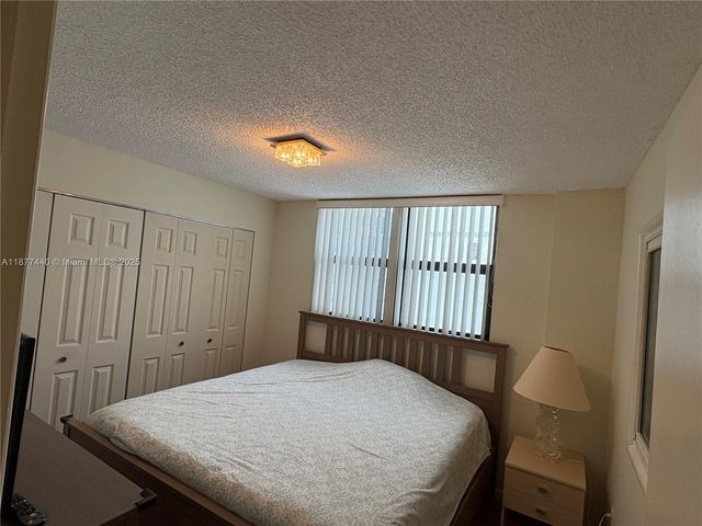 1621 Collins Ave 705, Miami Beach, FL 33139